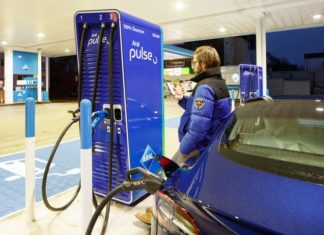 Aral beschleunigt Ausbau von Ultraschnellladesäulen